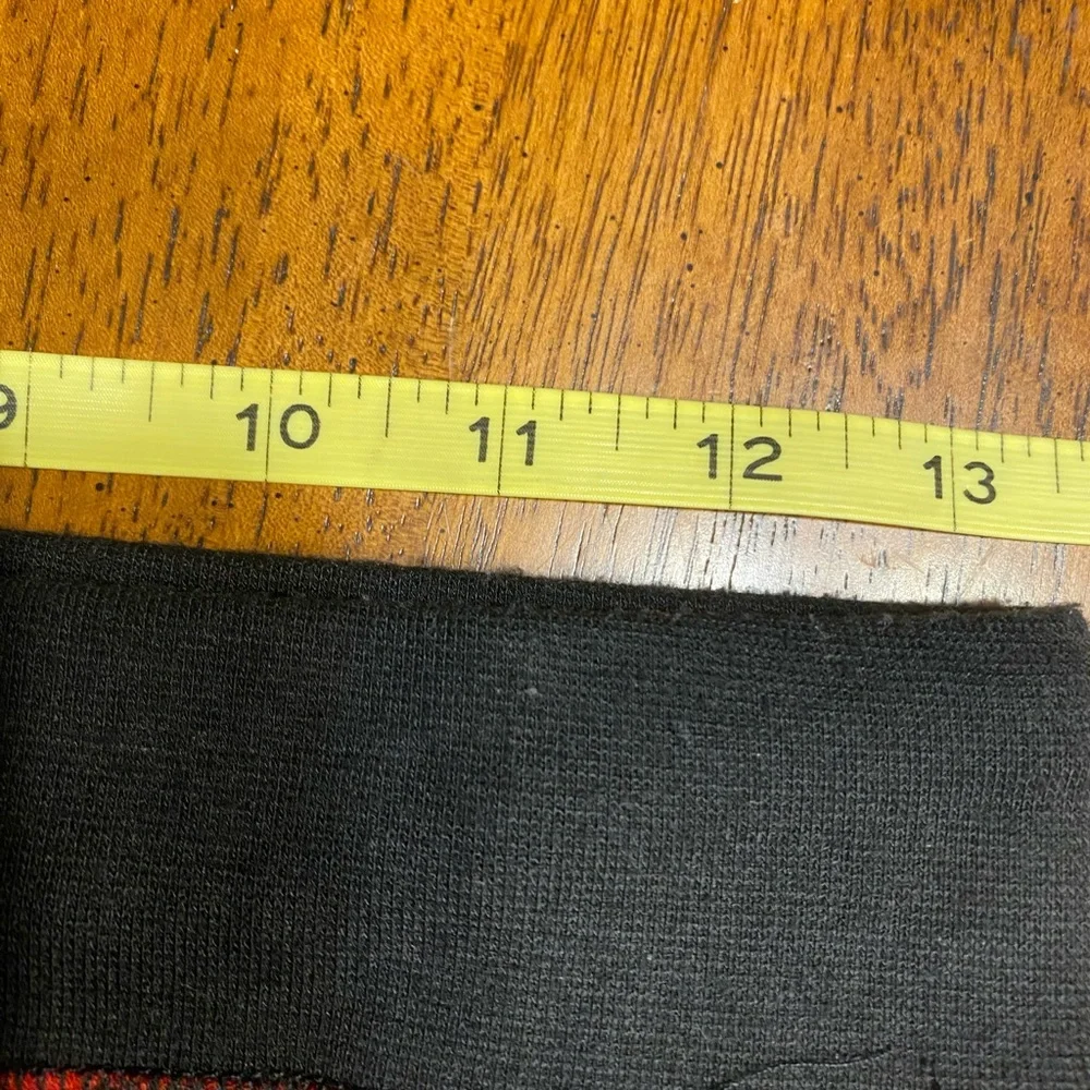 Fruit of the loom, buffalo plaid long Johns. Size small